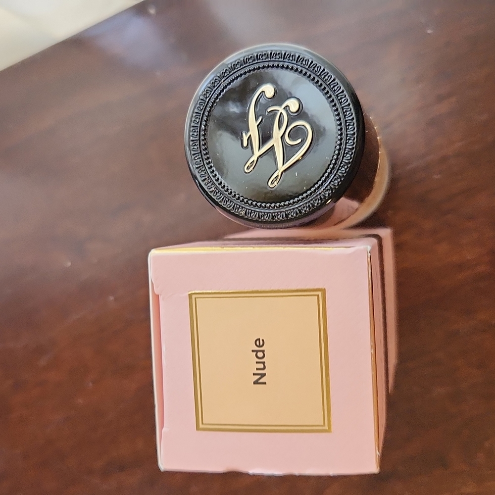 Too Faced Foundation - Picture 5 of 5